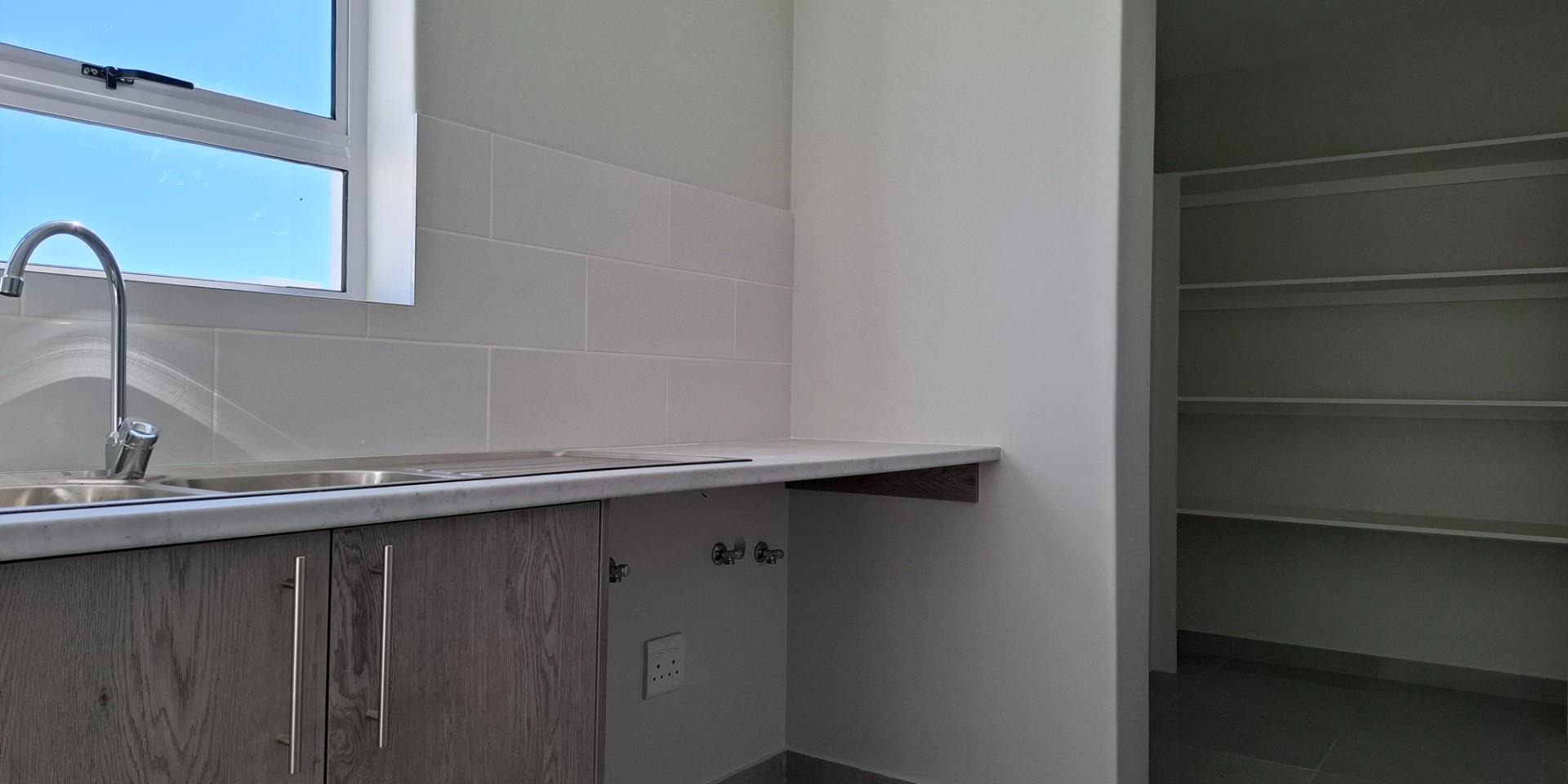 Image 5 of 6