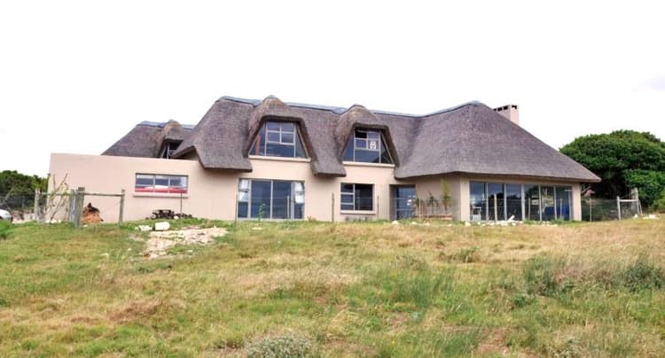 Main property image