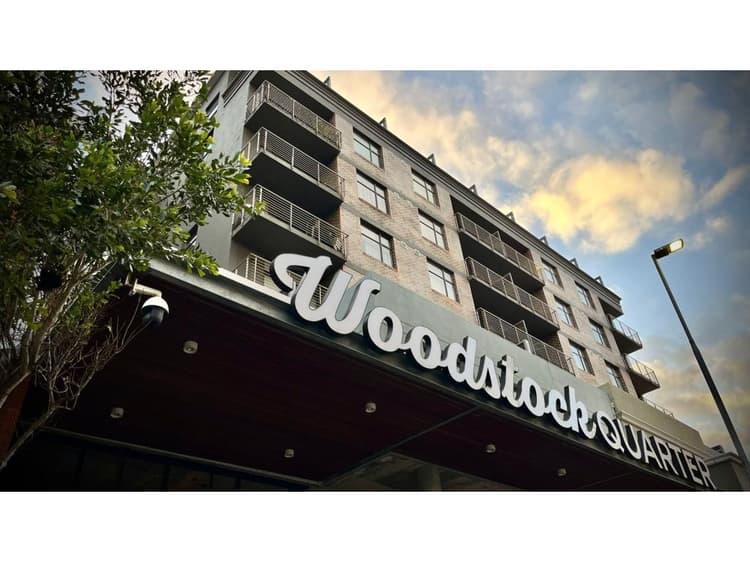 Main property image