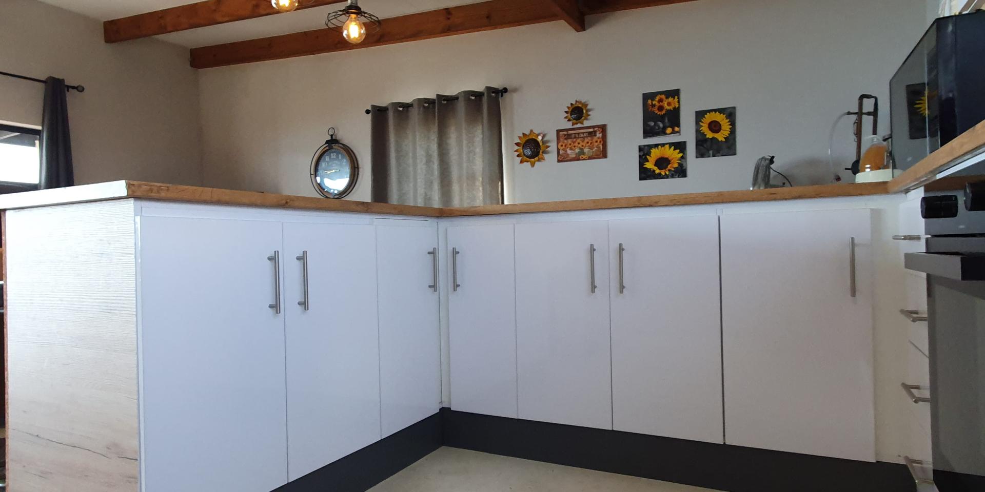 Image 5 of 6