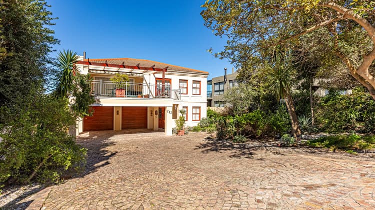 Main property image