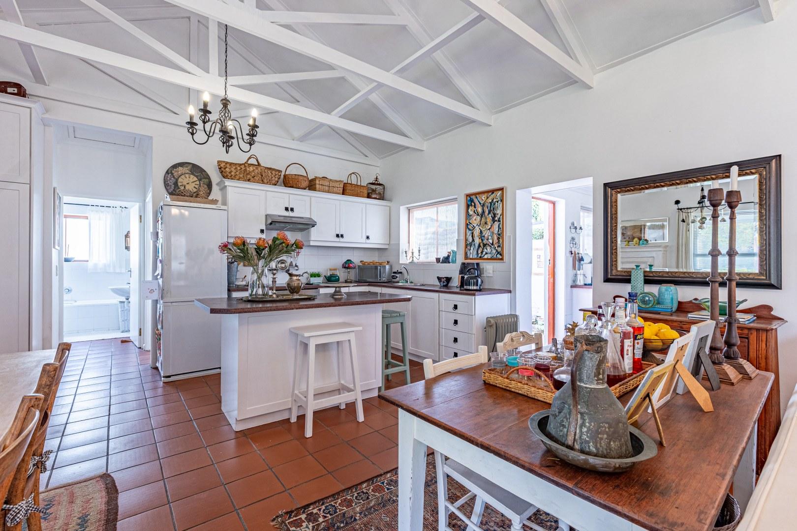 Image 5 of 6