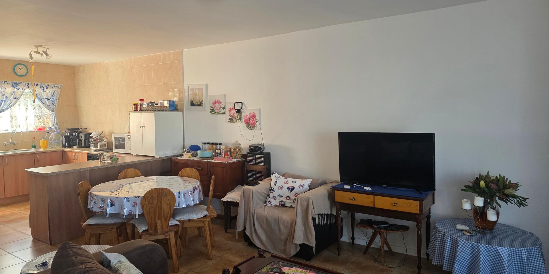 Image 5 of 6