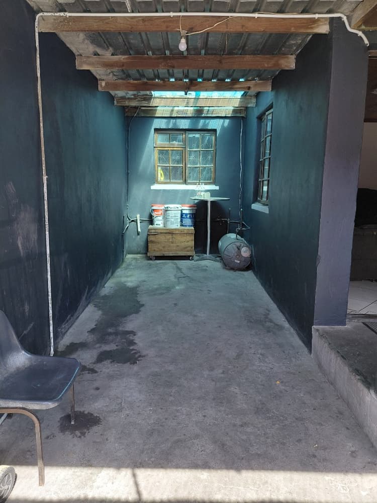 Main property image