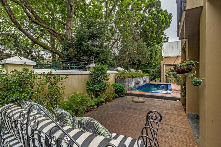 Main property image