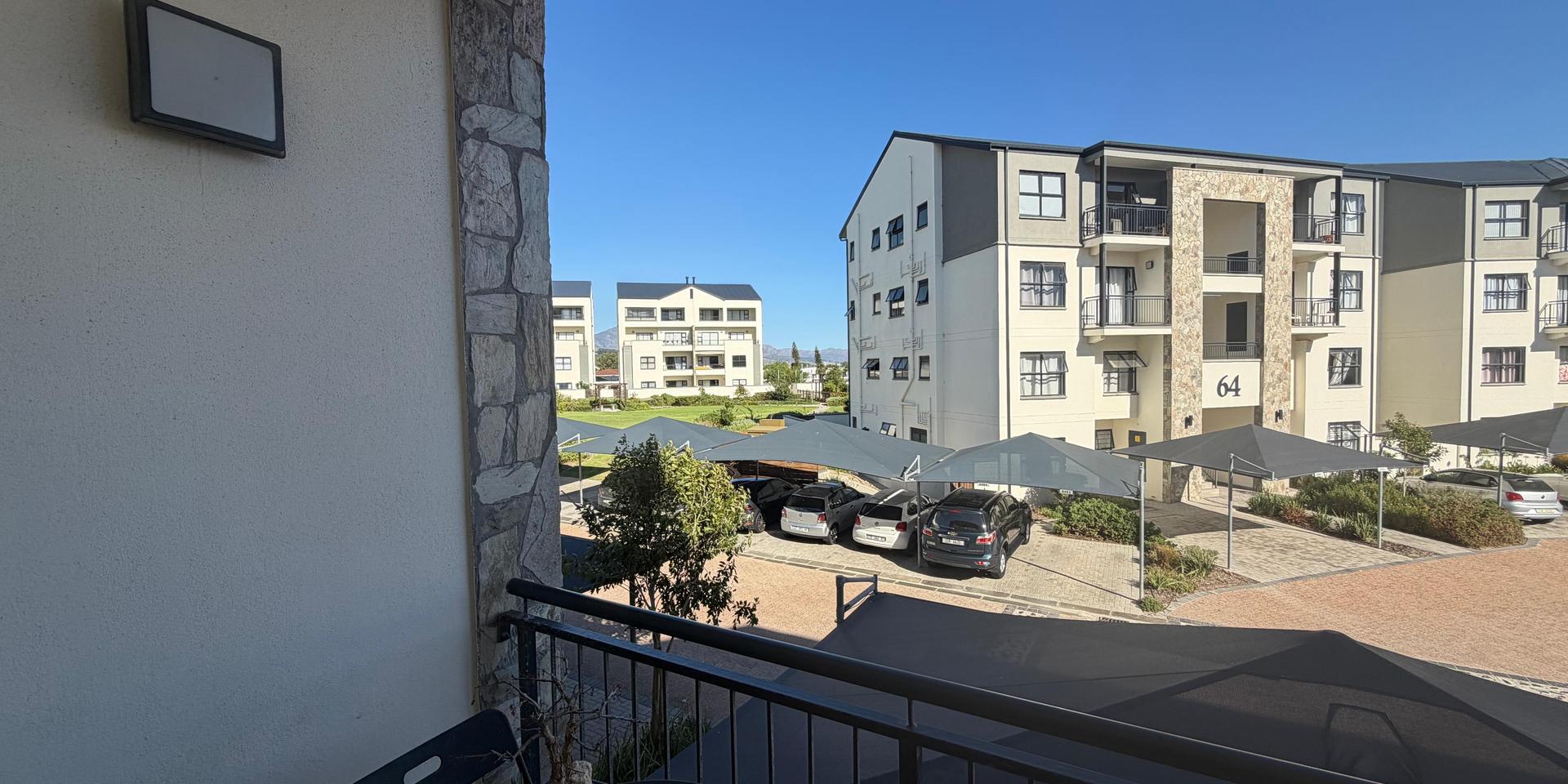 Image 2 of 6