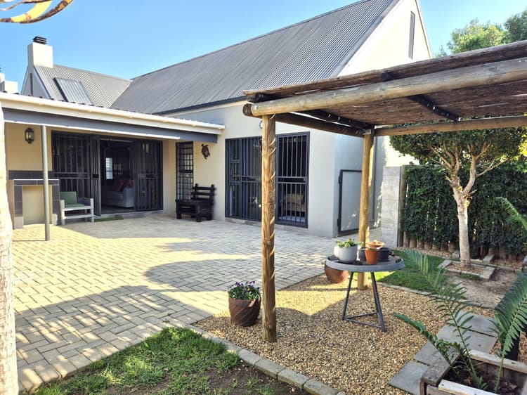 Main property image