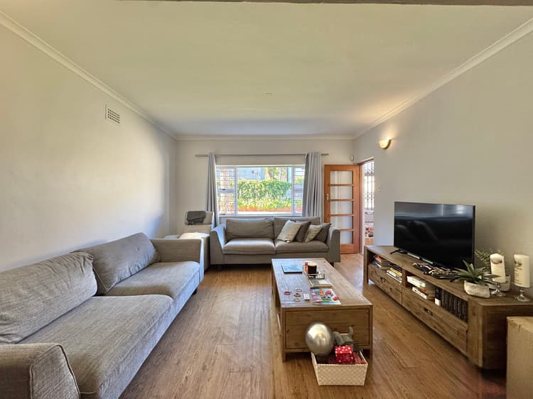 Main property image