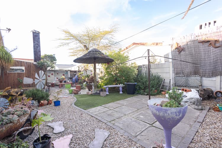 Main property image