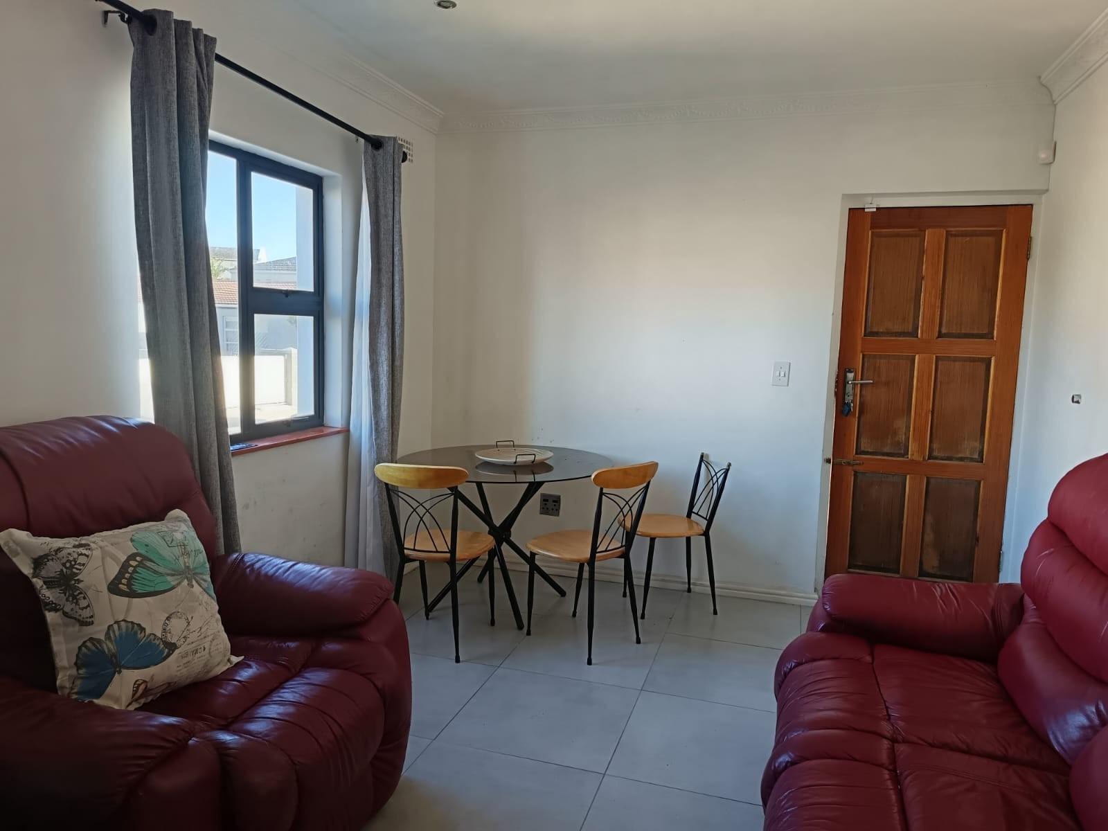 Image 4 of 6