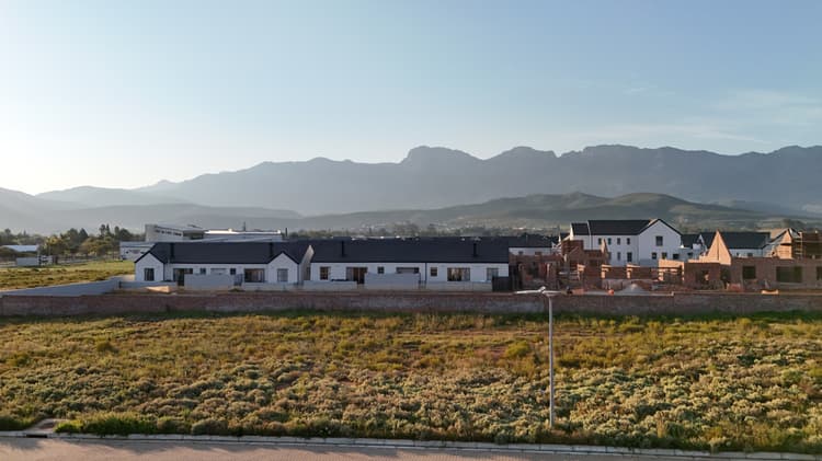 Main property image