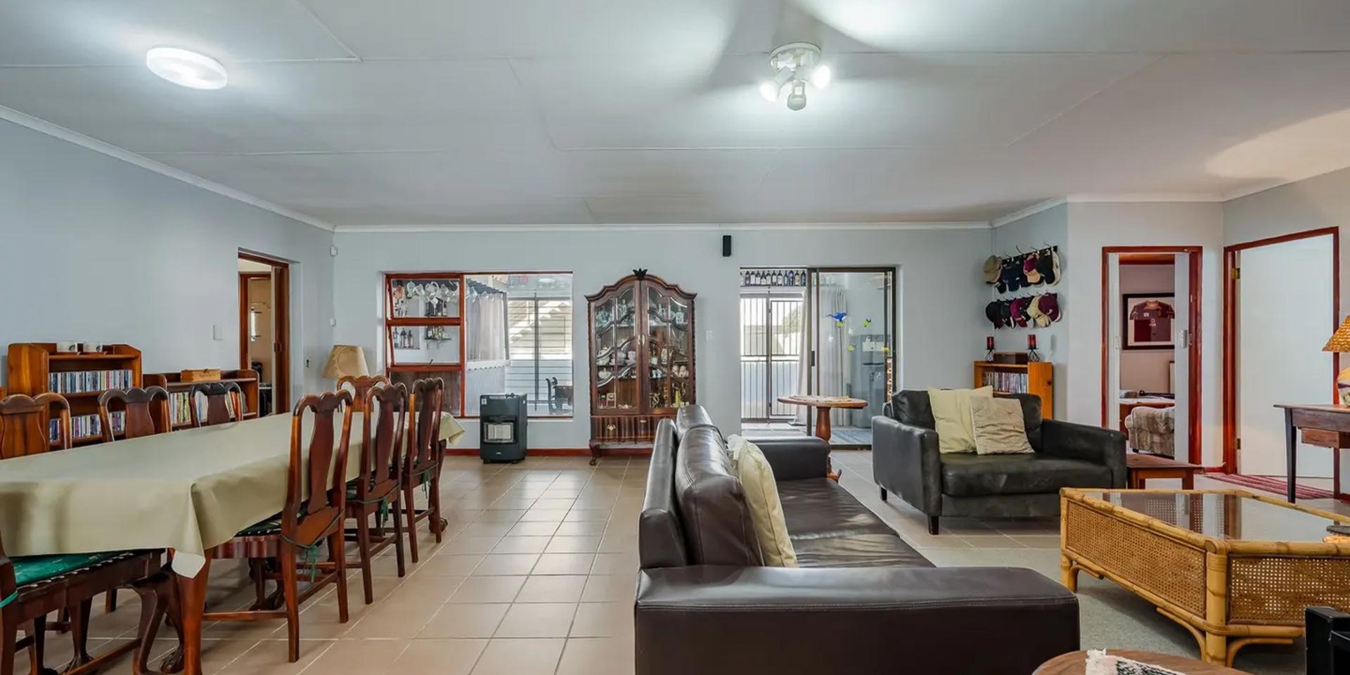 Image 5 of 6