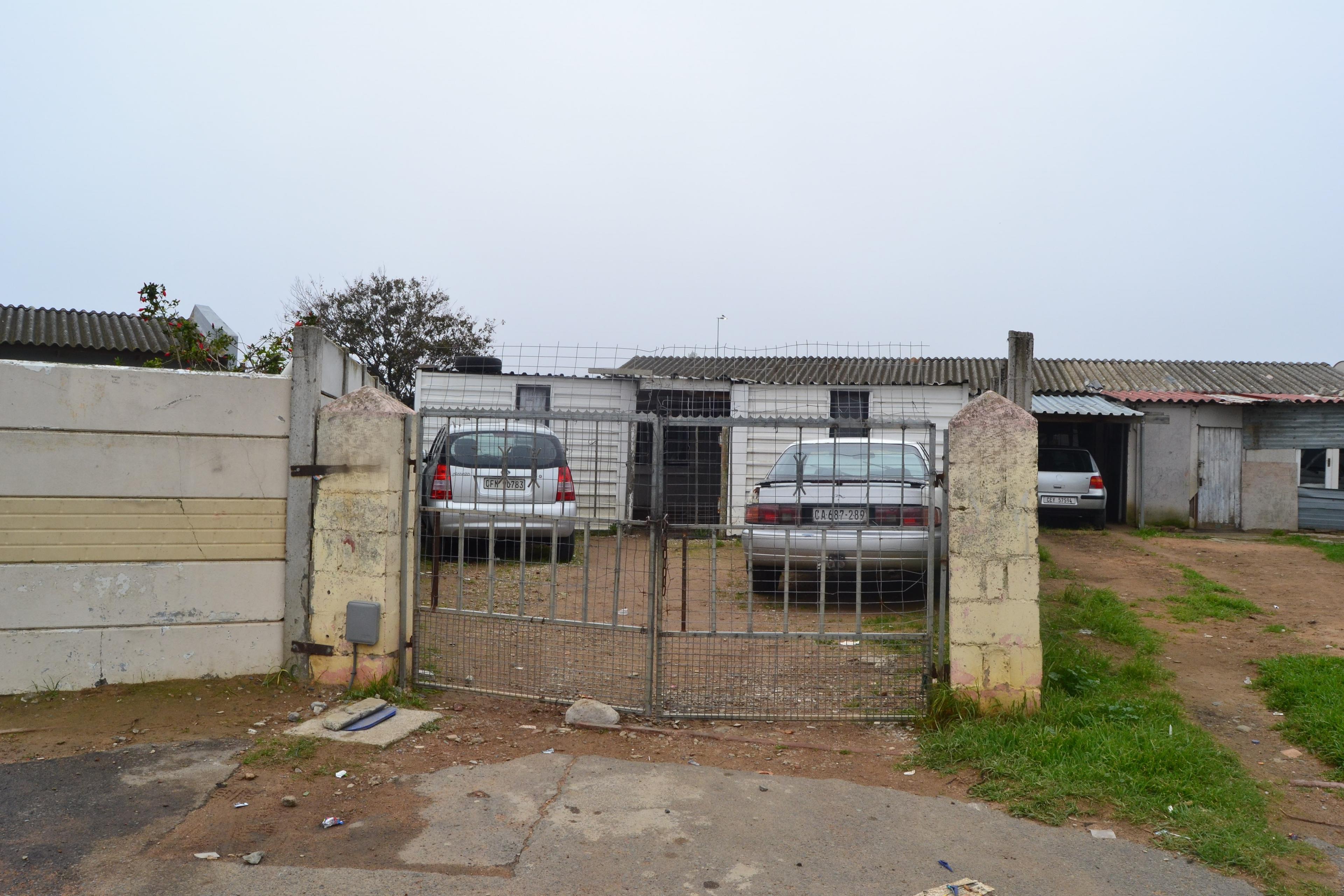 Image 1 of 6