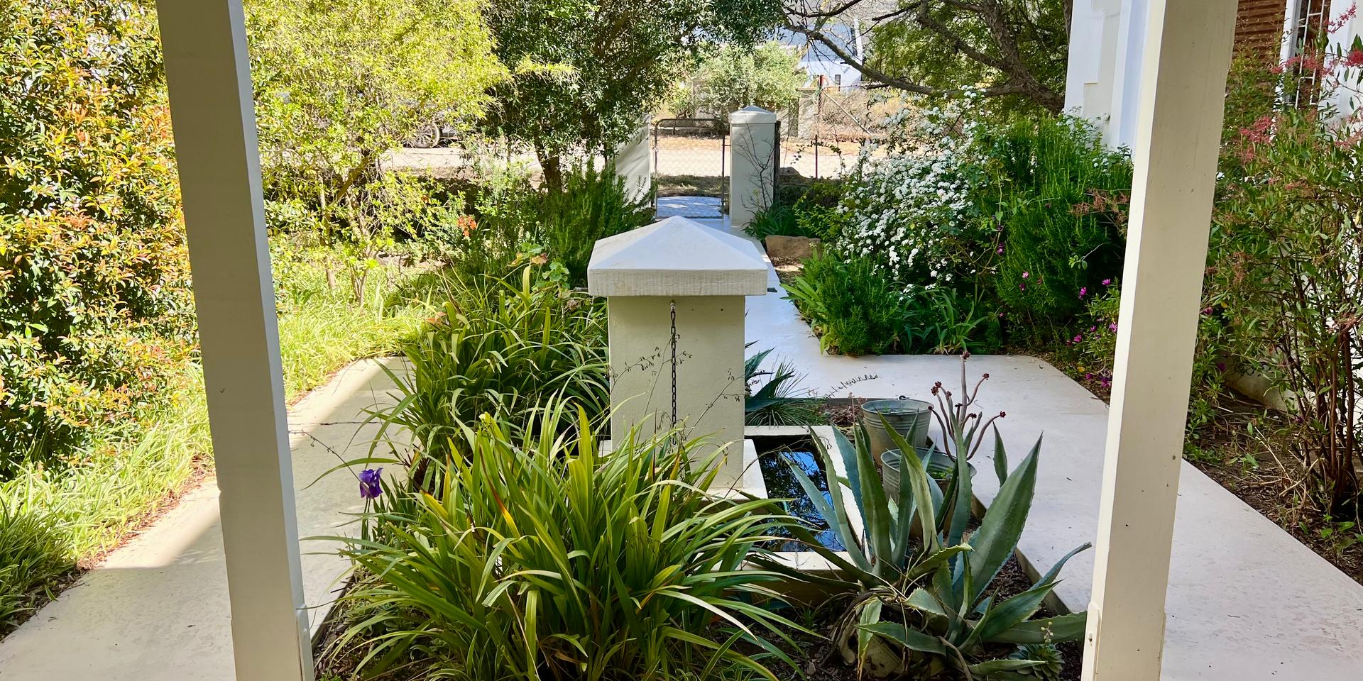 Image 2 of 6
