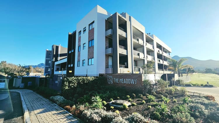 Main property image