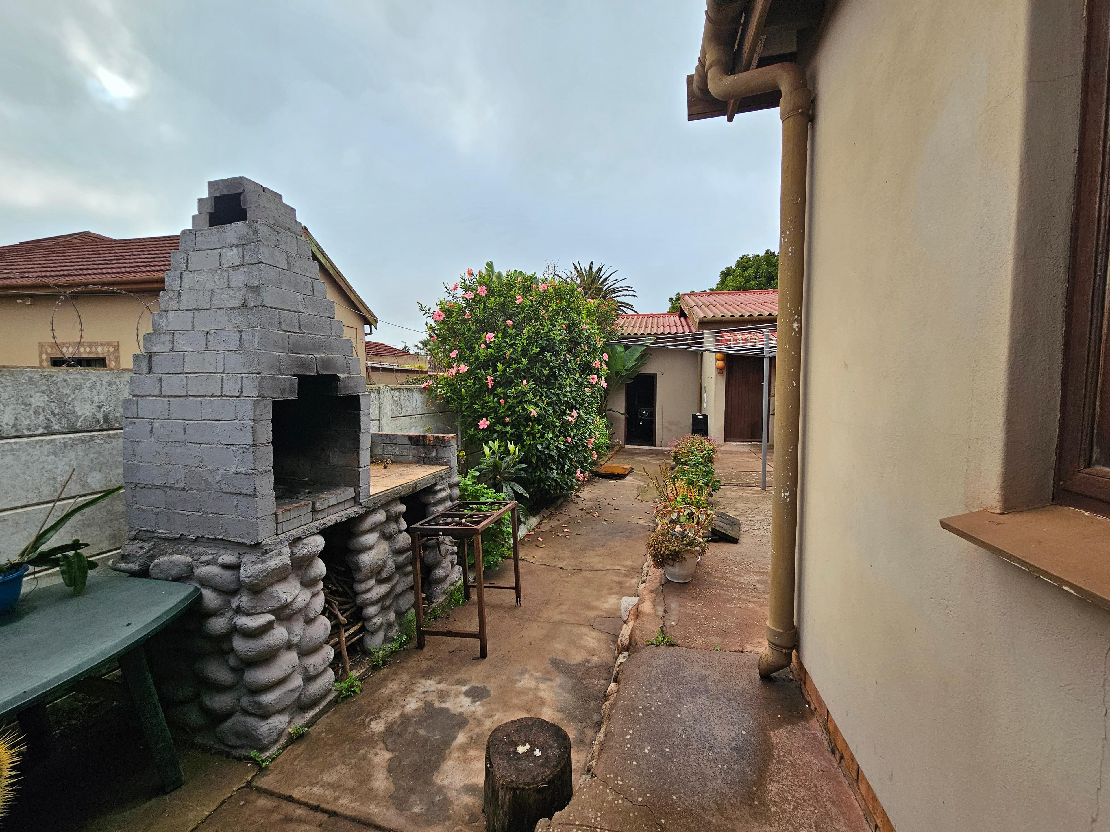 Image 14