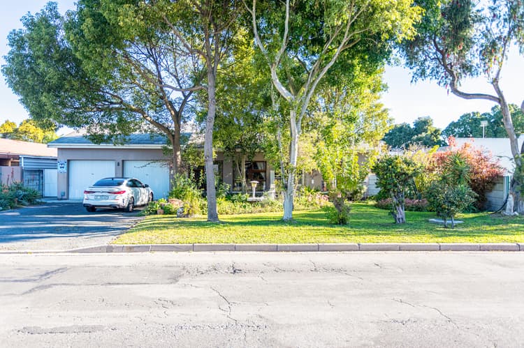 Main property image