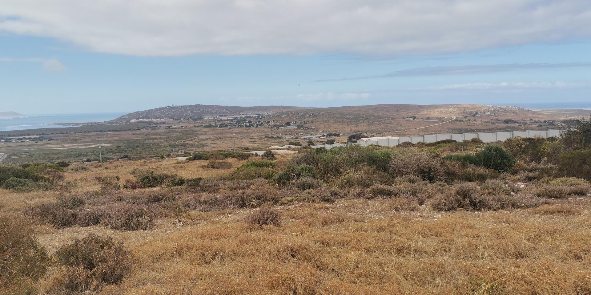 Image 2 of 6
