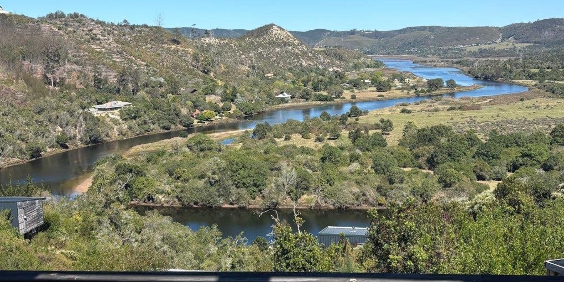 Image 5 of 6