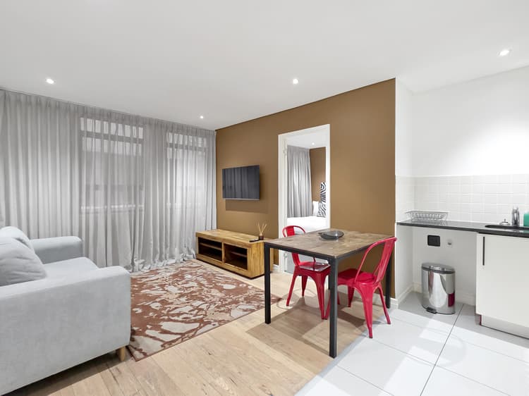 Main property image