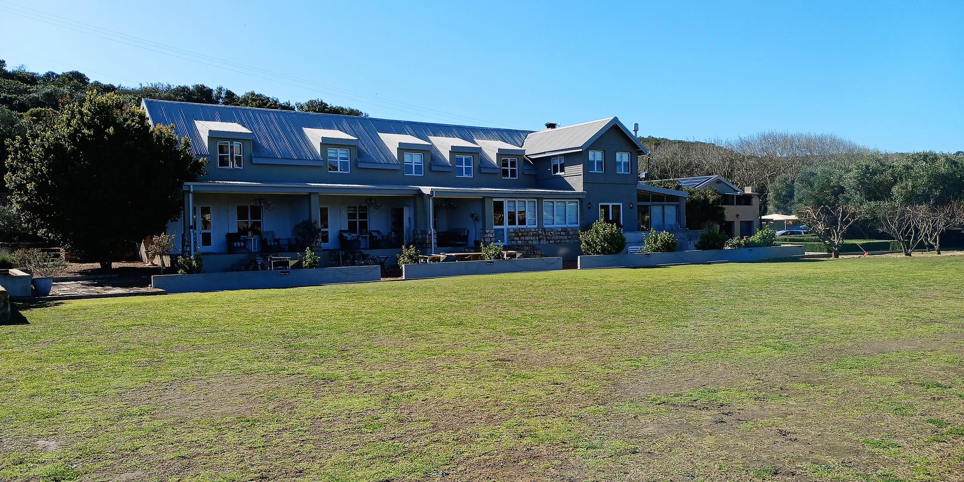 Image 2 of 6