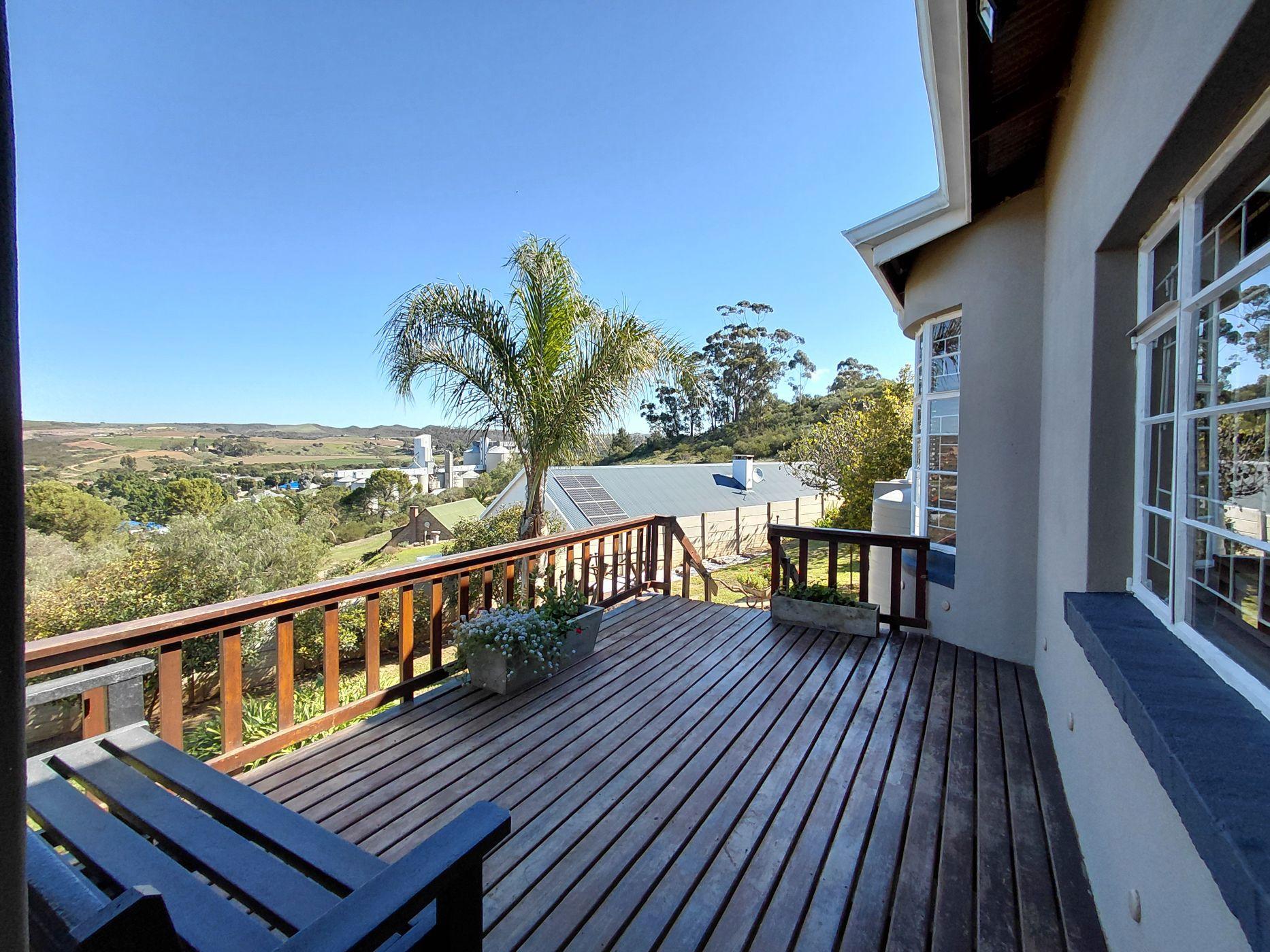 Image 3 of 6