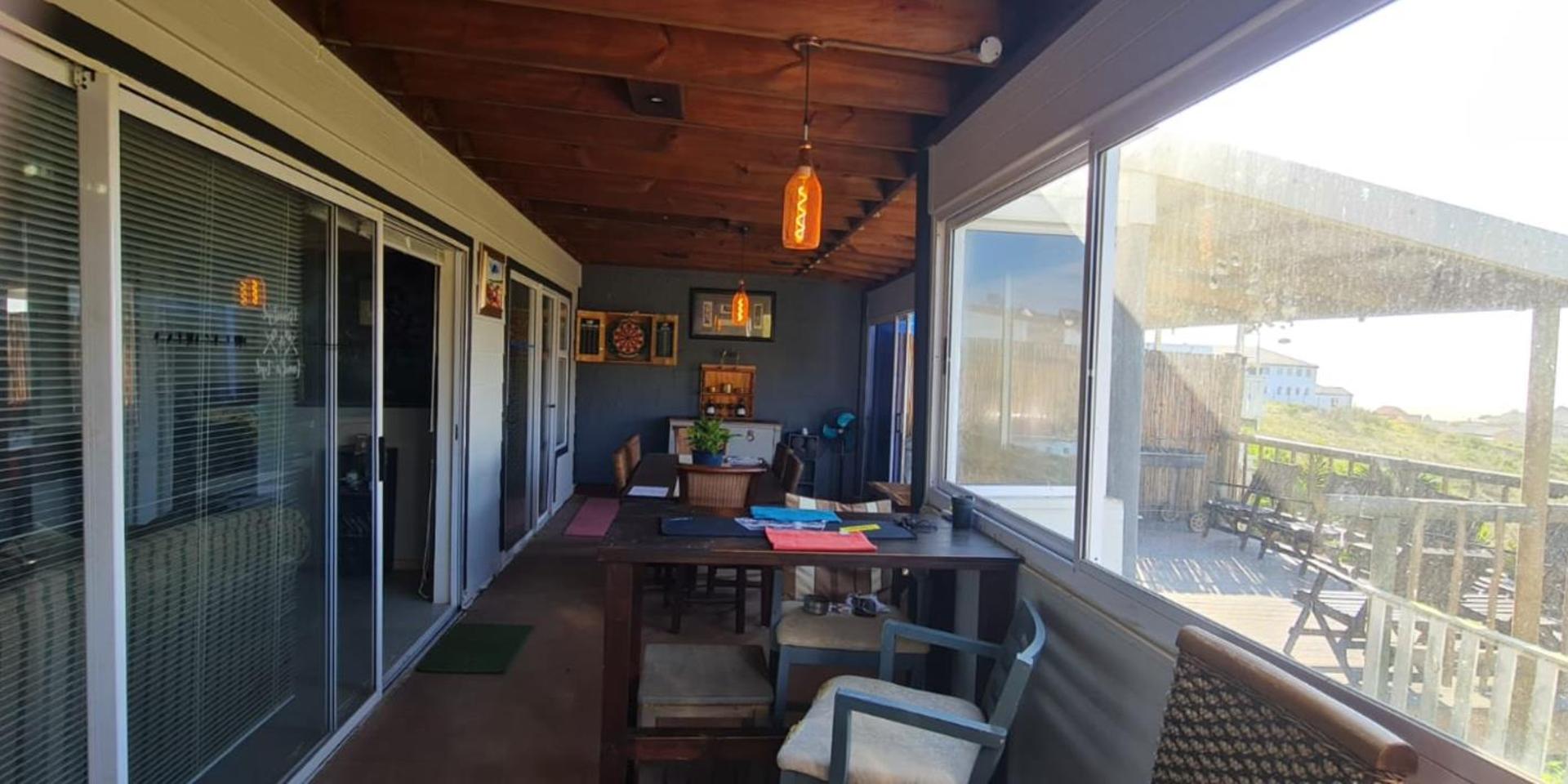 Image 4 of 6