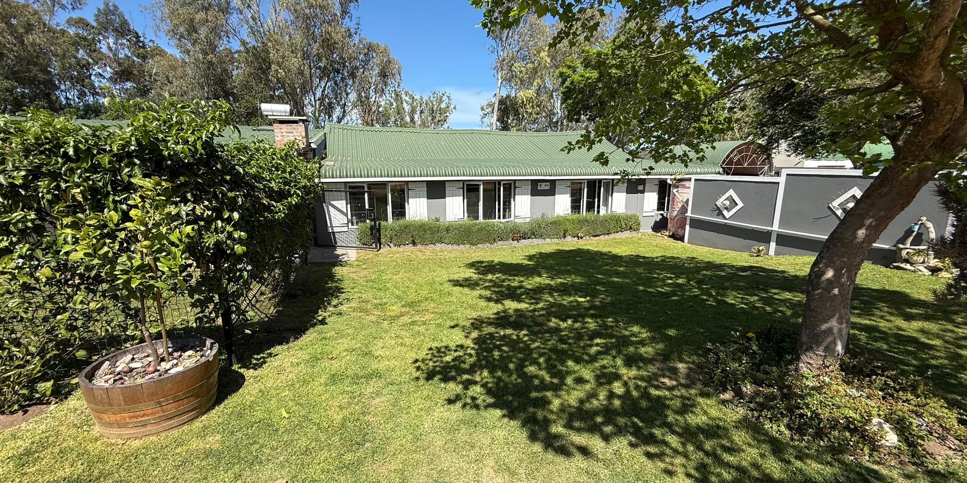 Image 4 of 6
