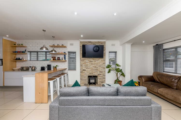 Main property image