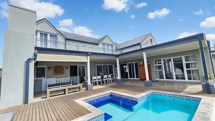 Main property image