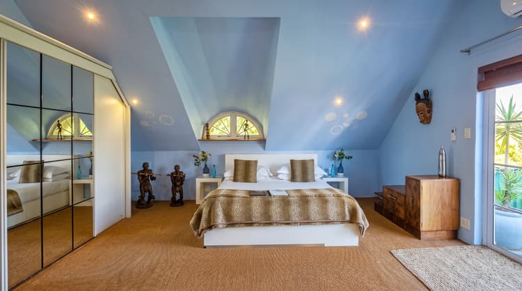 Main property image