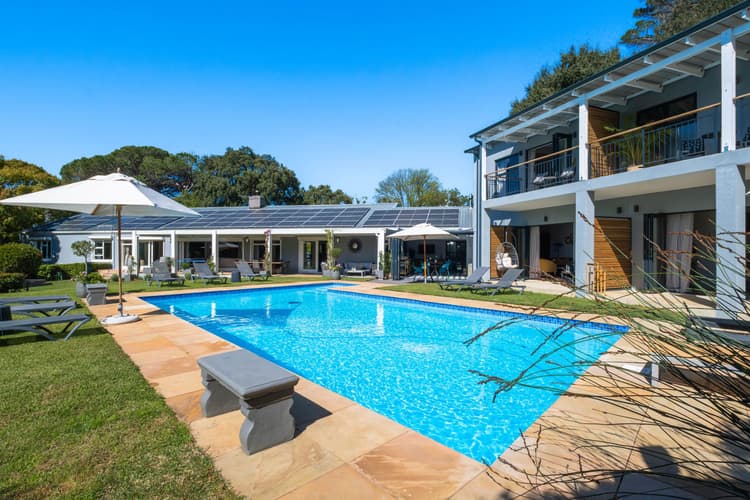 Main property image