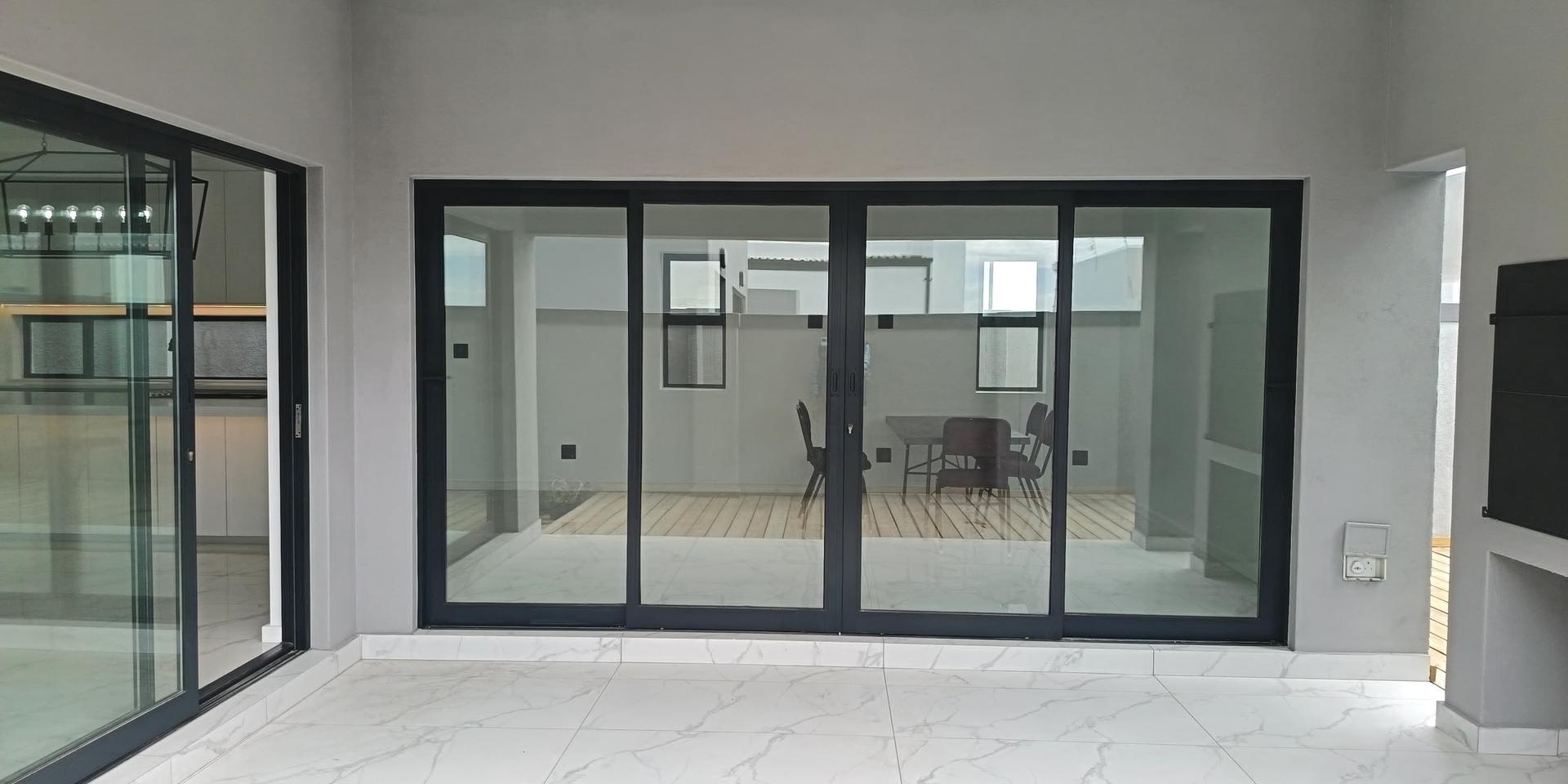 Image 5 of 6