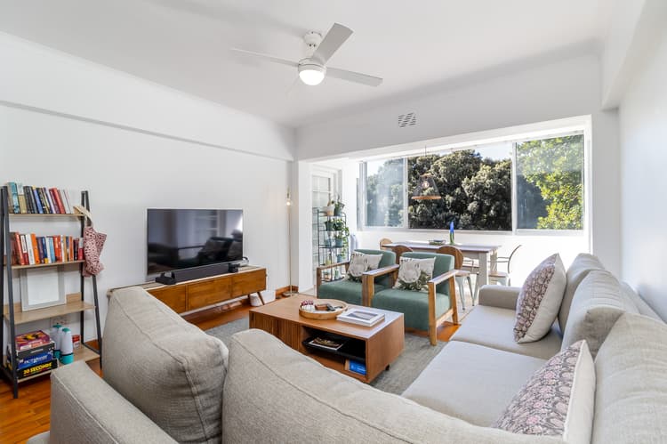 Main property image
