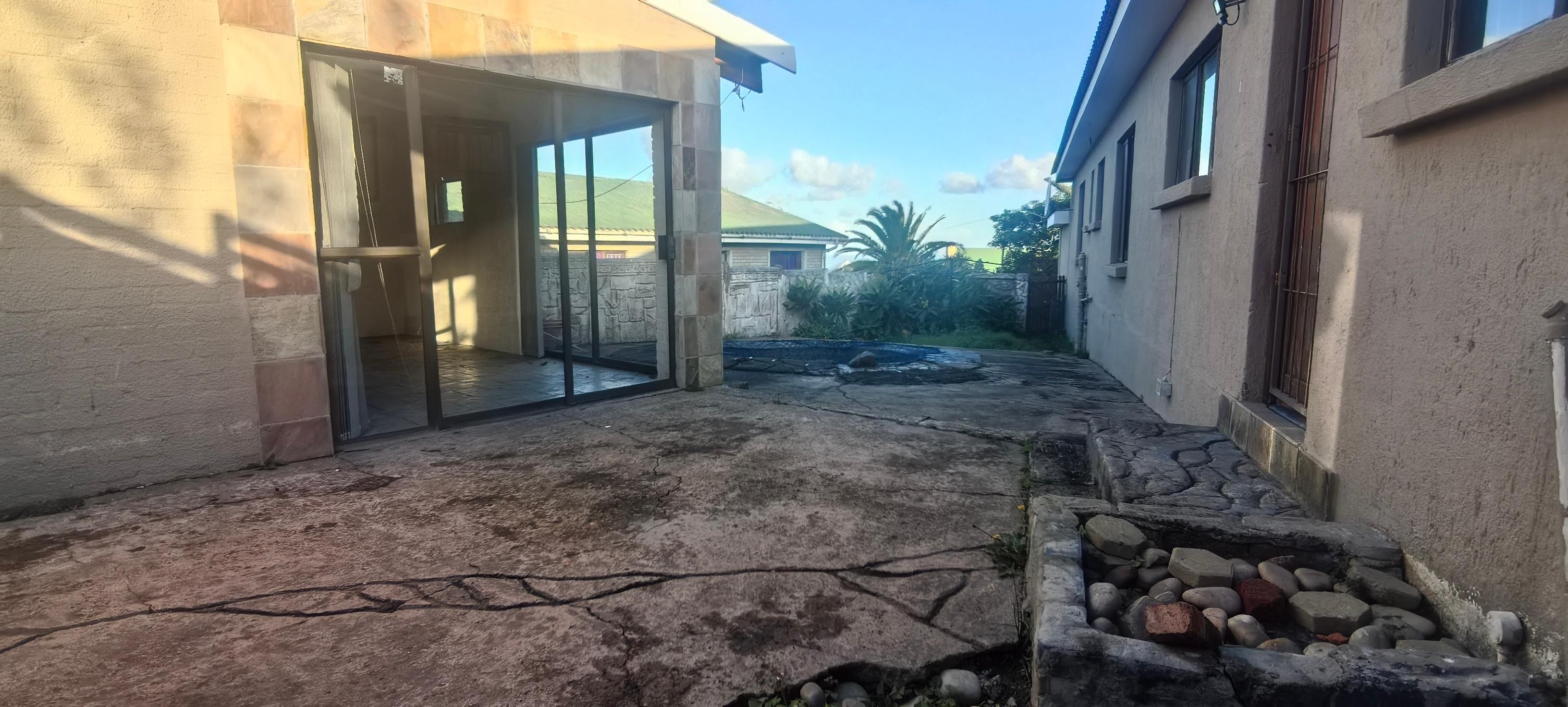 Image 5 of 6