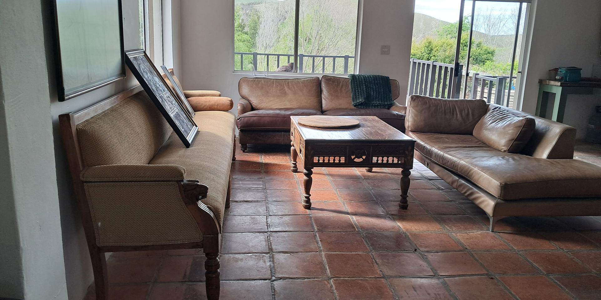 Image 4 of 6