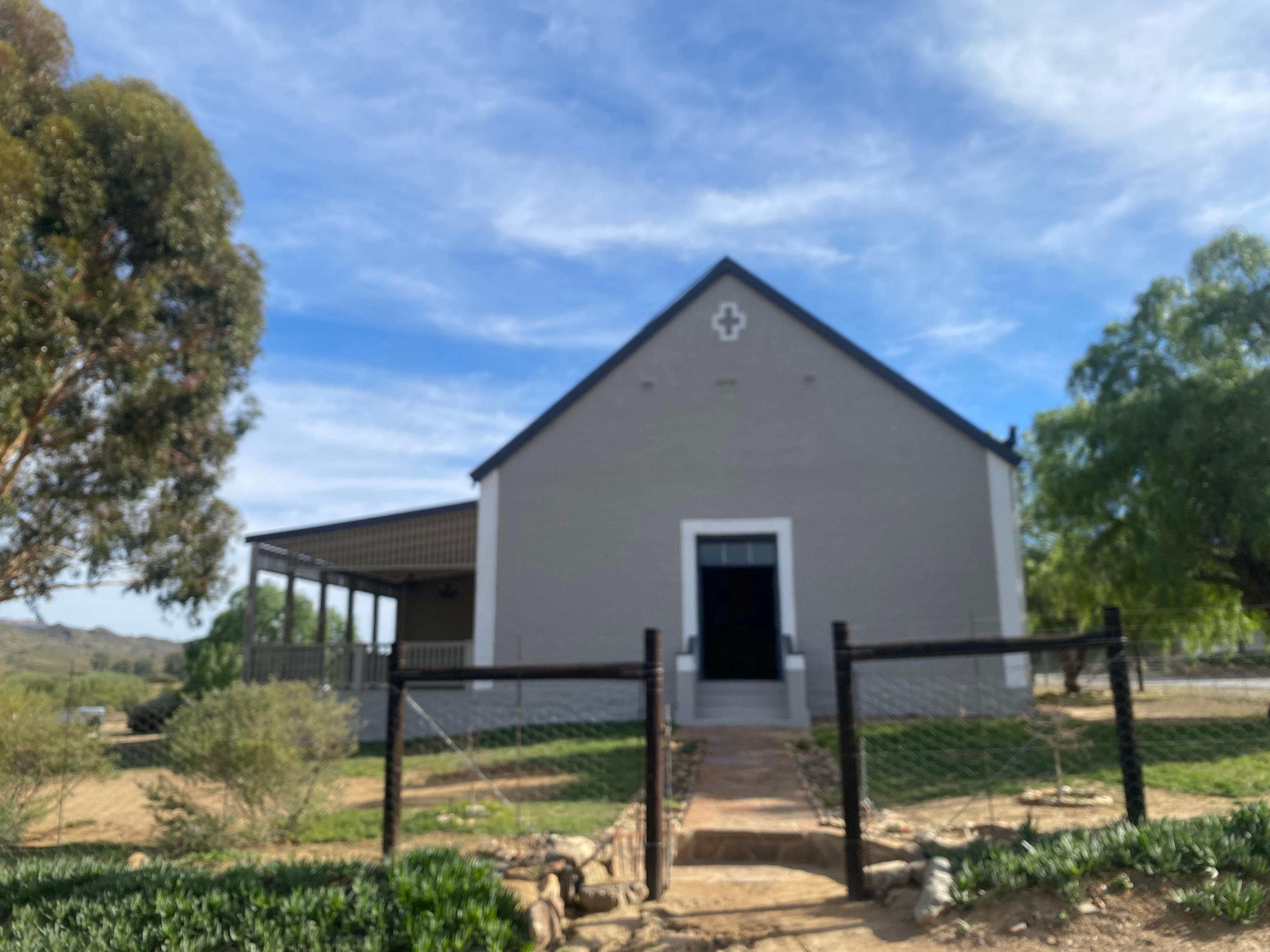 Image 4 of 6