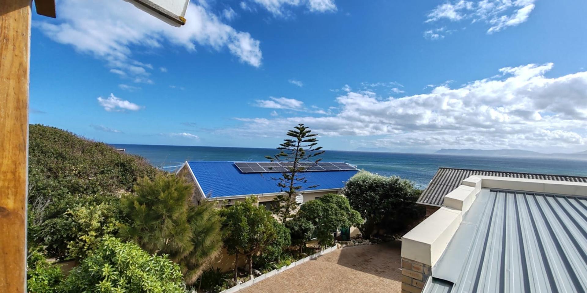 Image 2 of 6
