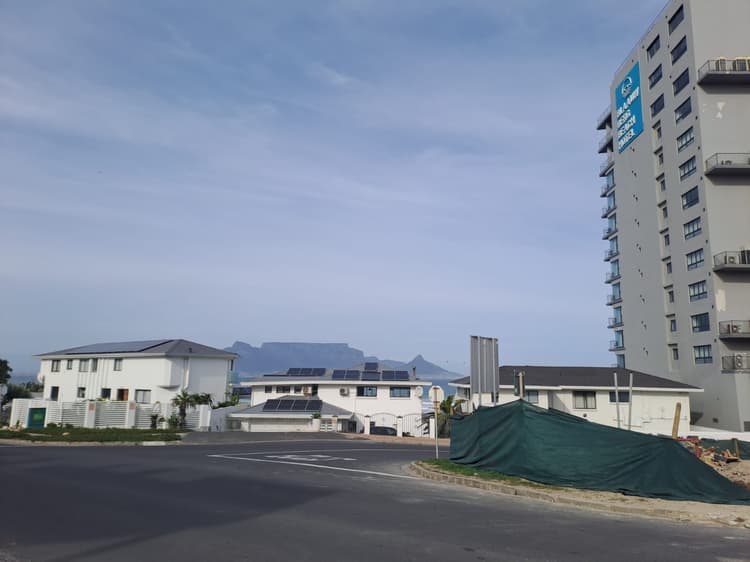 Main property image