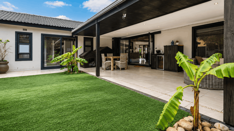 Main property image