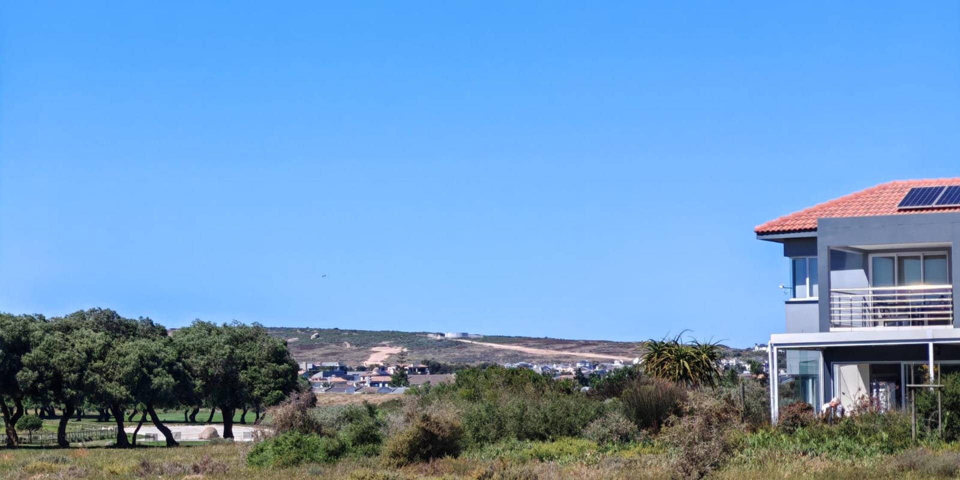 Image 4 of 6