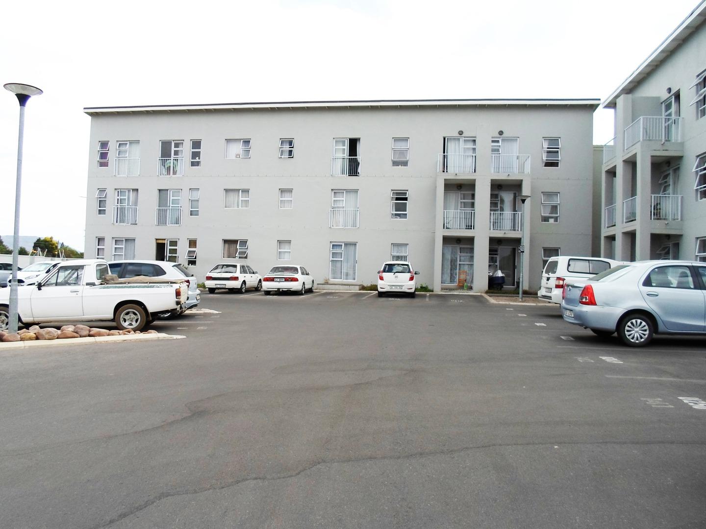 Image 4 of 6