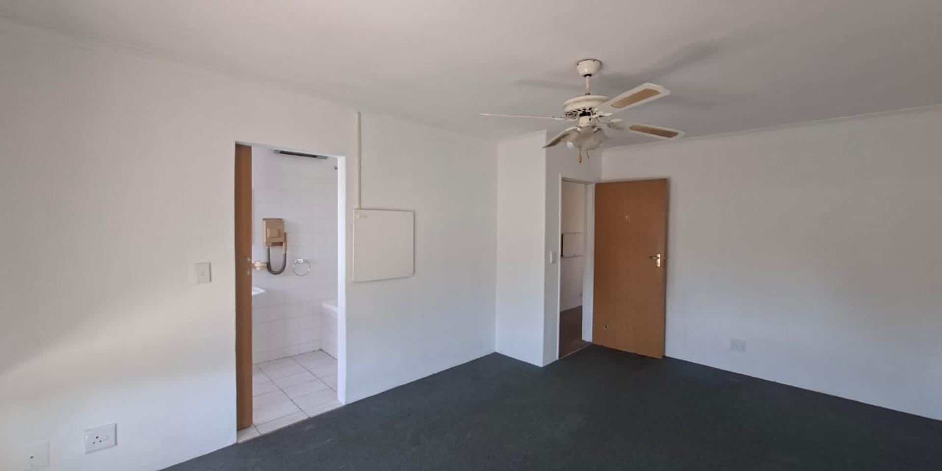 Image 5 of 6