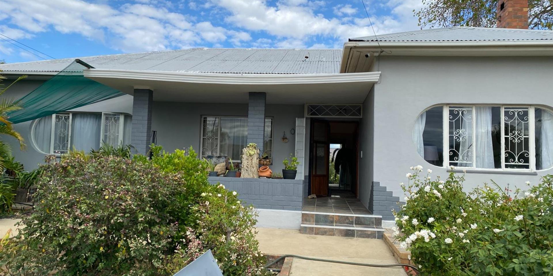 Image 1 of 6