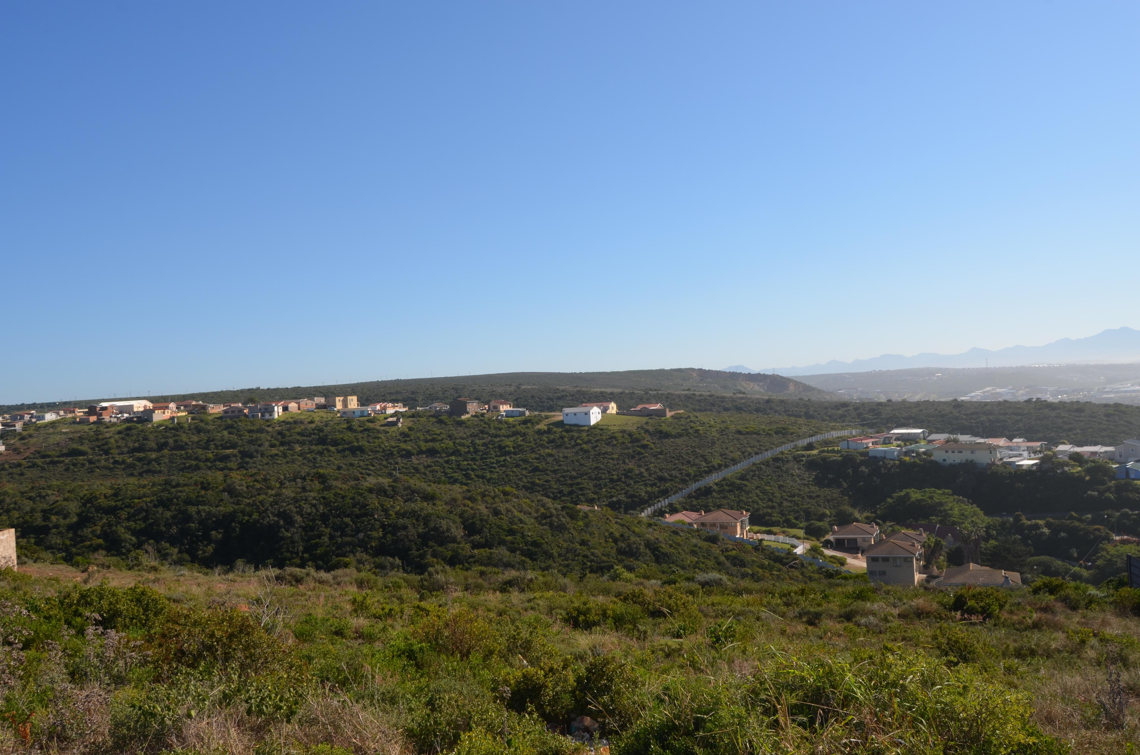 Image 2 of 6