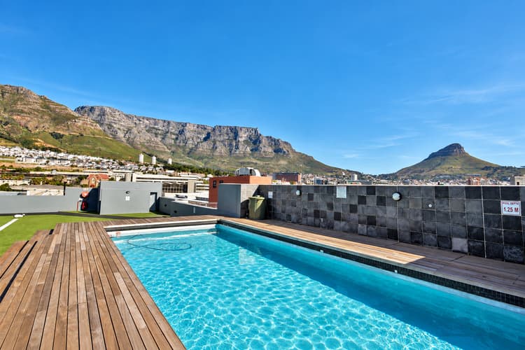 Main property image