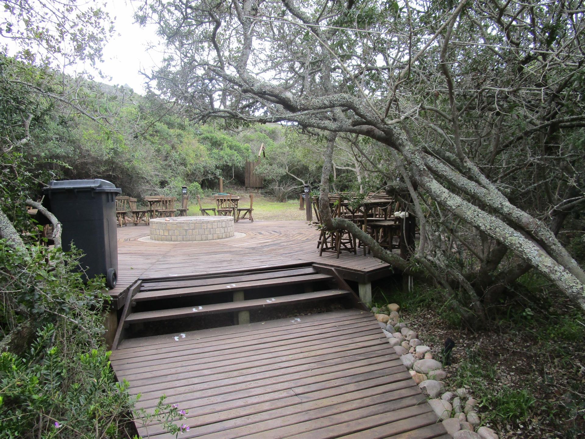 Image 4 of 6