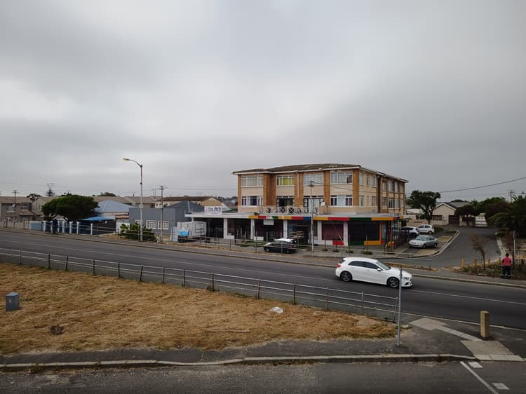Main property image