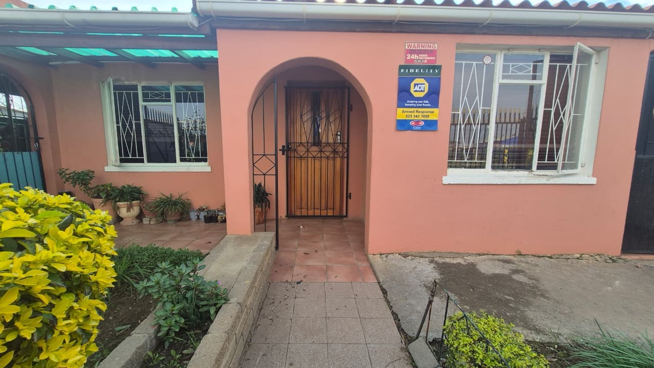 Image 2 of 6