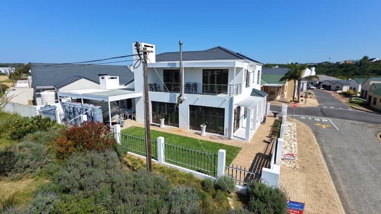 Main property image